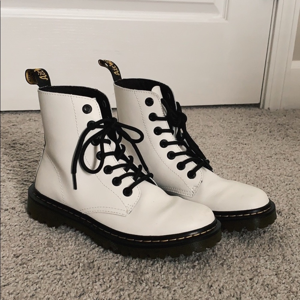 NWOT white doc martens